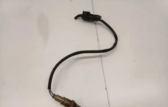 Mercedes-Benz A W177 Lambda probe sensor A0005425812