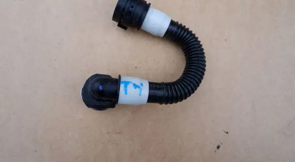 Tesla Model Y Engine coolant pipe/hose 163159700B