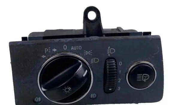 Mercedes-Benz E W211 Light switch 2115450204 04056011
