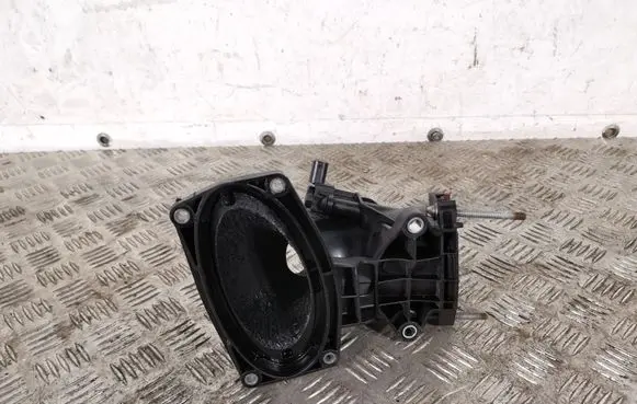 Infiniti Q50 Air intake hose/pipe A6510905237