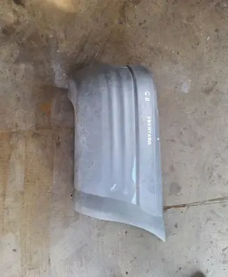 Rear bumper corner part panel trim