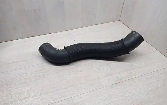Mazda 6 Intercooler hose/pipe