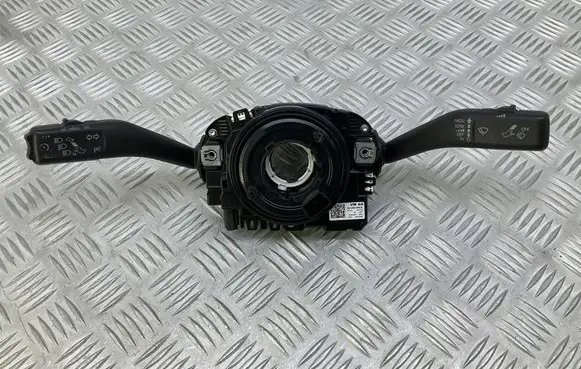 Volkswagen Jetta VI Wiper turn signal indicator stalk/switch 1K5953502K 1K5953521AK 5K0953569B