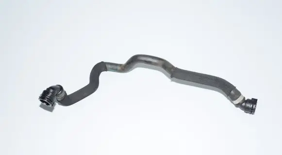 BMW 5 F10 F11 Engine coolant pipe/hose 8511747
