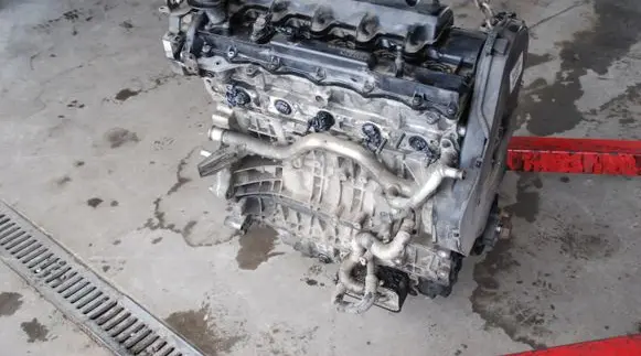 Volvo S80 Engine D5244T