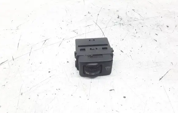 Nissan Micra Headlight level height control switch