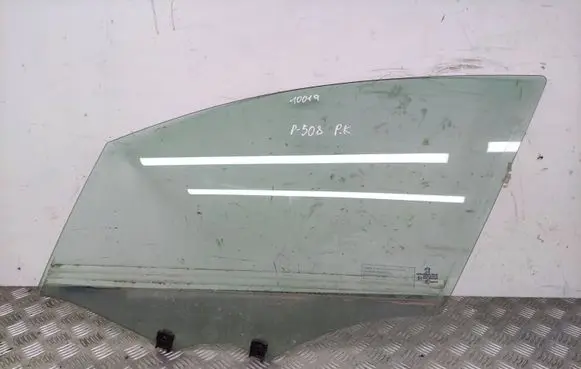 Peugeot 508 Front door window glass four-door