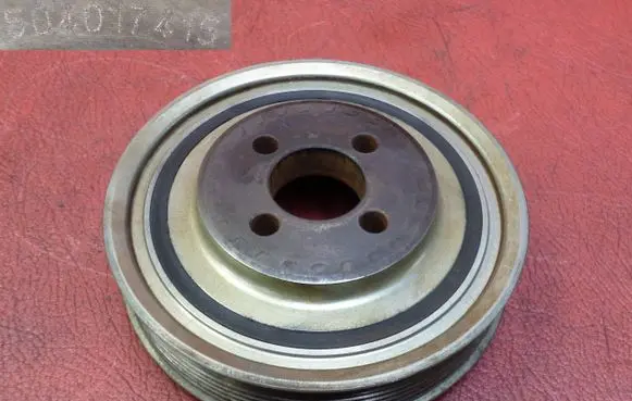 Fiat Ducato Crankshaft pulley 504017415