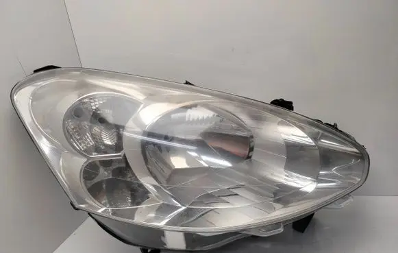 Peugeot Partner Headlight/headlamp 44R18