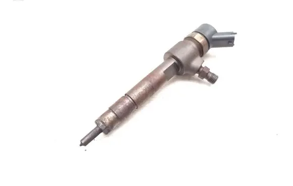 Fuel injector