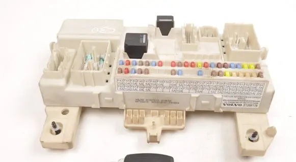Volvo C30 Fuse box set 31327215