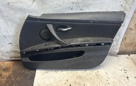 BMW 3 E90 E91 Front door card panel trim 