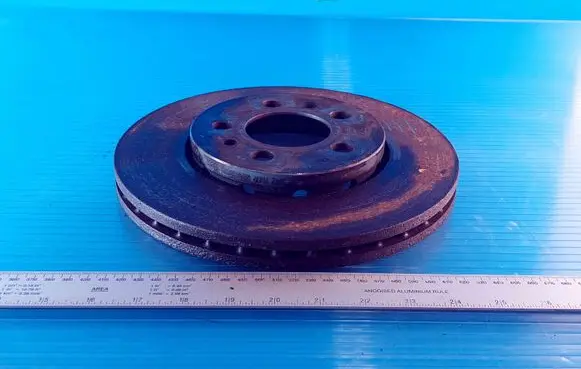 Mercedes-Benz E W210 Rear brake disc 12023452