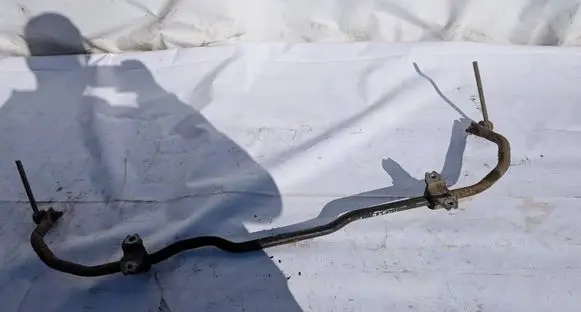 Seat Leon (1P) Front anti-roll bar/sway bar