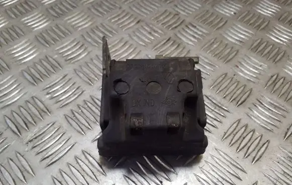Renault Scenic I Gearbox mount 7700416071A