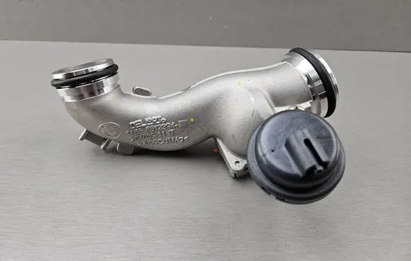 BMW X3 F25 Turbo air intake inlet pipe/hose 8512394 11658512394