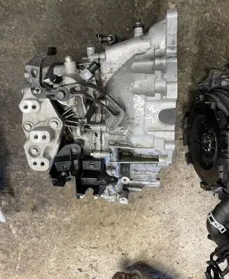 Manual 6 speed gearbox