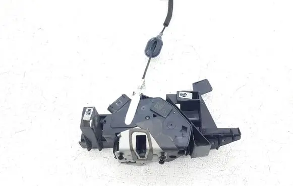 Ford Fusion II Front door lock FS73F219A64 FS73F219A64BF DS73F21978