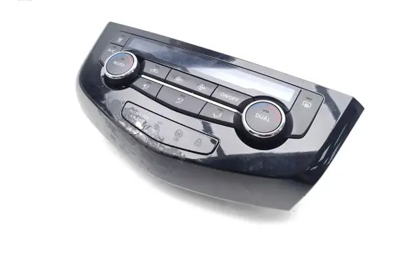 Nissan X-Trail T32 Climate control unit 27500-4EA0A