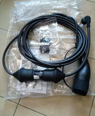 Volvo XC60 Electric car charging cable 32324169 NE68681