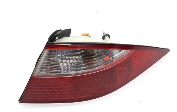 Jaguar XK - XKR Rear/tail lights 6W8313404AF 2VA238039