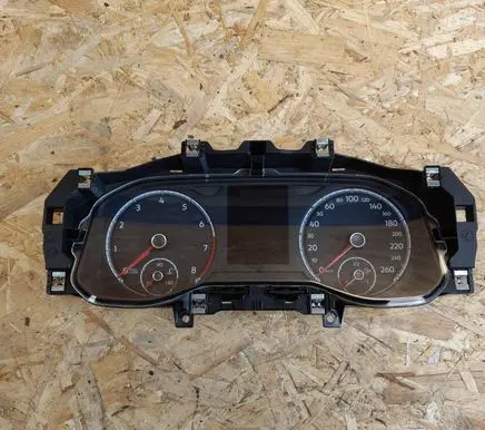 Volkswagen Polo VI Speedometer (instrument cluster) 2G0920740A 1872151245