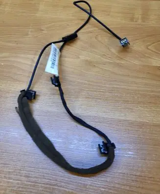 Volvo XC90 USB socket connector 31300172