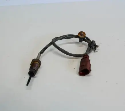 Seat Exeo (3R) Oil temperature sensor 03L906088AR