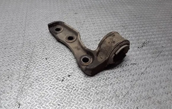 KIA Sorento Front differential bracket 