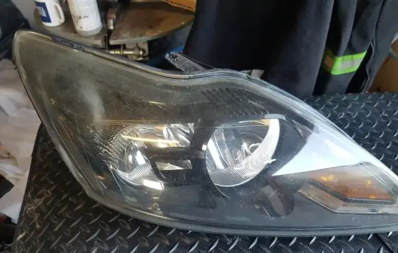 Ford Focus Headlight/headlamp 8M51-13W029-DE