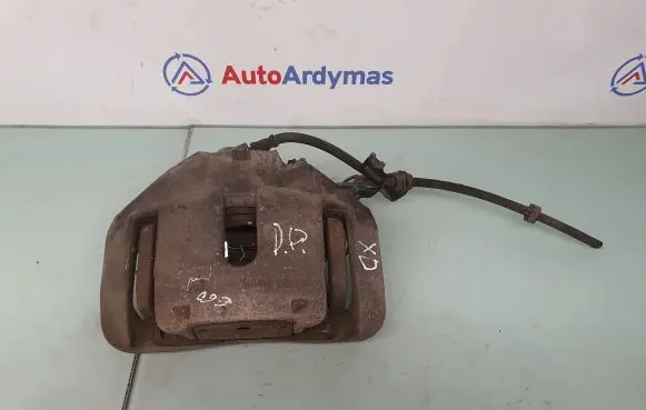 BMW 5 E60 E61 Front brake caliper 6766558 34116766558