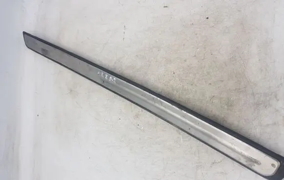 Nissan Primera Front sill trim cover 769B0AV710