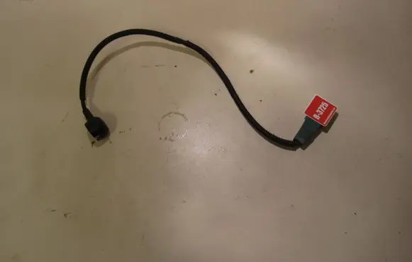 Volkswagen Golf VI Detonation knock sensor 06E905377A