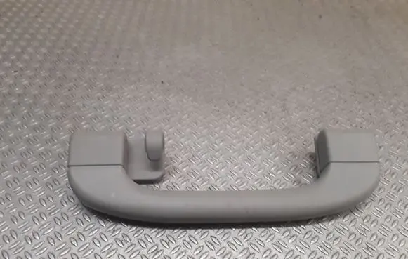 BMW 3 E90 E91 Rear interior roof grab handle 9143516524