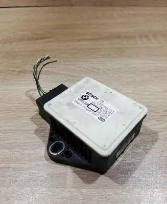 BMW 5 E60 E61 ESP acceleration yaw rate sensor 6782370 0265005711