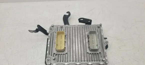 Chrysler Pacifica Engine control unit/module P68277480AR 68277480AR A2C73312800
