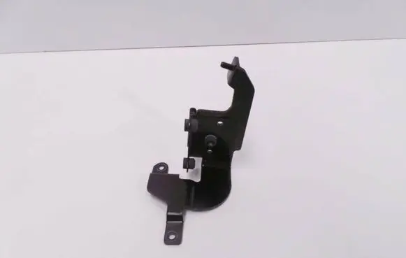 Hyundai i30 ABS pump bracket 
