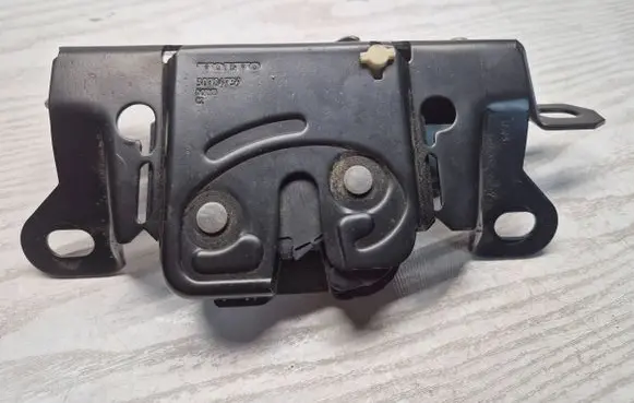 Volvo C30 Tailgate/trunk/boot lock/catch/latch 30784739 12379