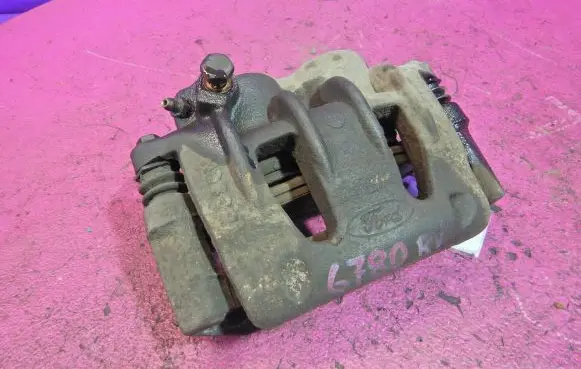 Ford Transit - Tourneo Connect Front brake caliper