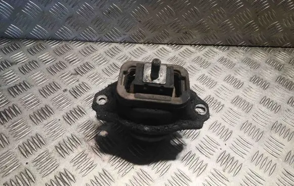 Land Rover Range Rover Sport L320 Engine mount bracket KKB500602 7H326A003BA