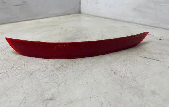 Rear tail light reflector