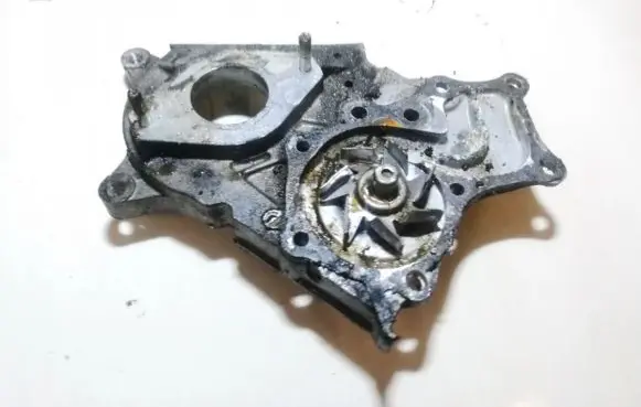 Toyota Corolla Verso E121 Water pump