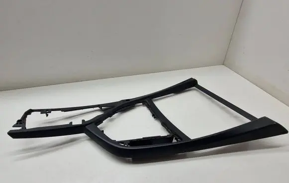 Other center console (tunnel) element
