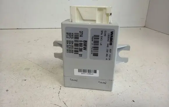 BMW 5 F10 F11 Air suspension control unit module (rear) 6860386 004002000 4461500610