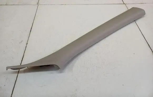 Peugeot 207 (C) pillar trim 9650275677