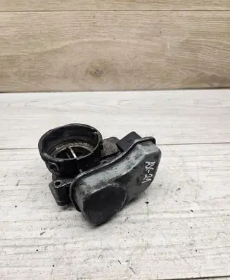 Volkswagen Touran I Throttle valve 03G128063L