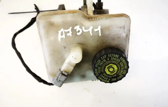 Brake fluid reservoir