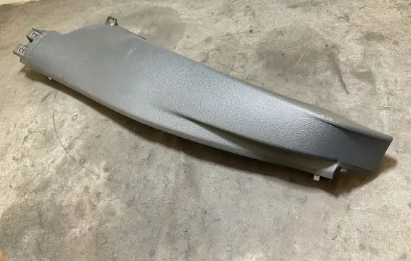 Volkswagen Golf VII (C) pillar trim 5G6867765E 596035