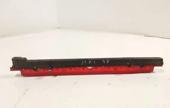 Audi A6 S6 C5 4B Third/center stoplight 4b0945097