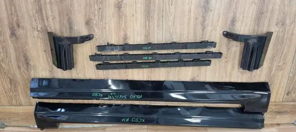 Volvo XC90 Sill 31672376